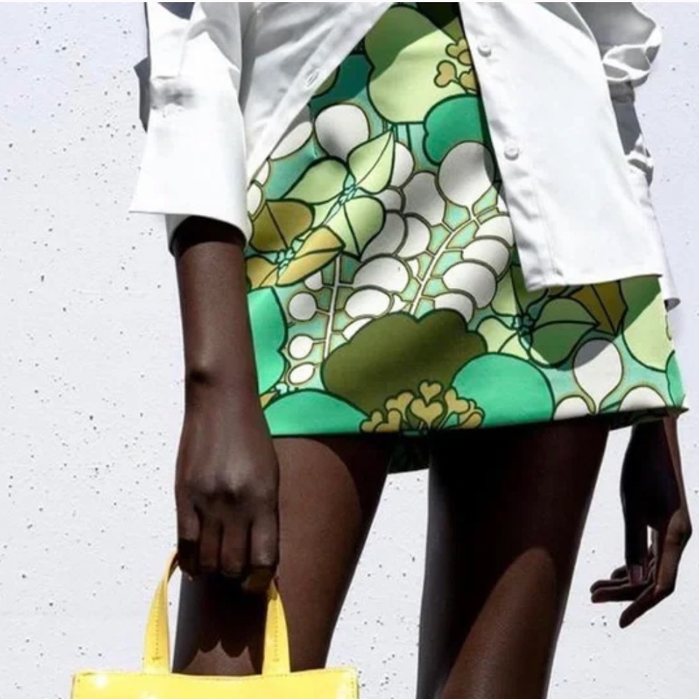 Zara Retro Floral Green Mini Skirt